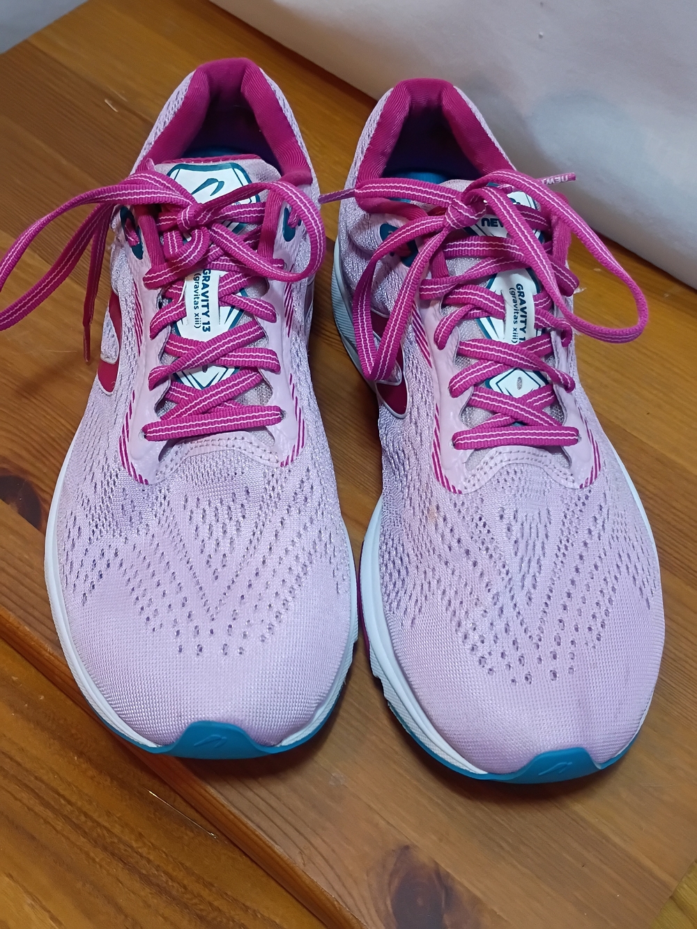 Women’s Gravity 13 Running Shoes - Neutral, Lightweight Daily Lavender/Lilac - Picture 2 of 9